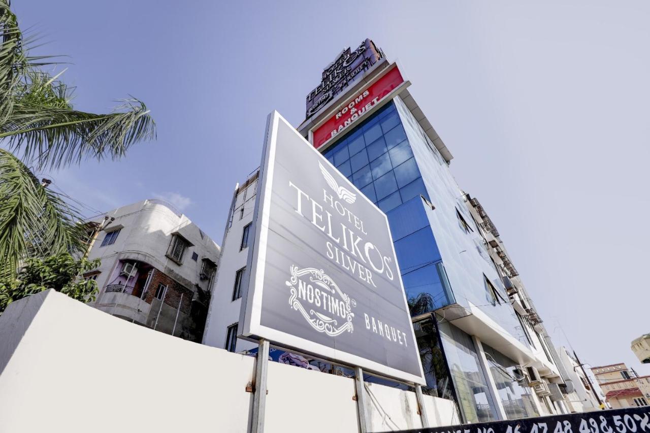 Oyo Hotel Dash Vadodara Eksteriør bilde