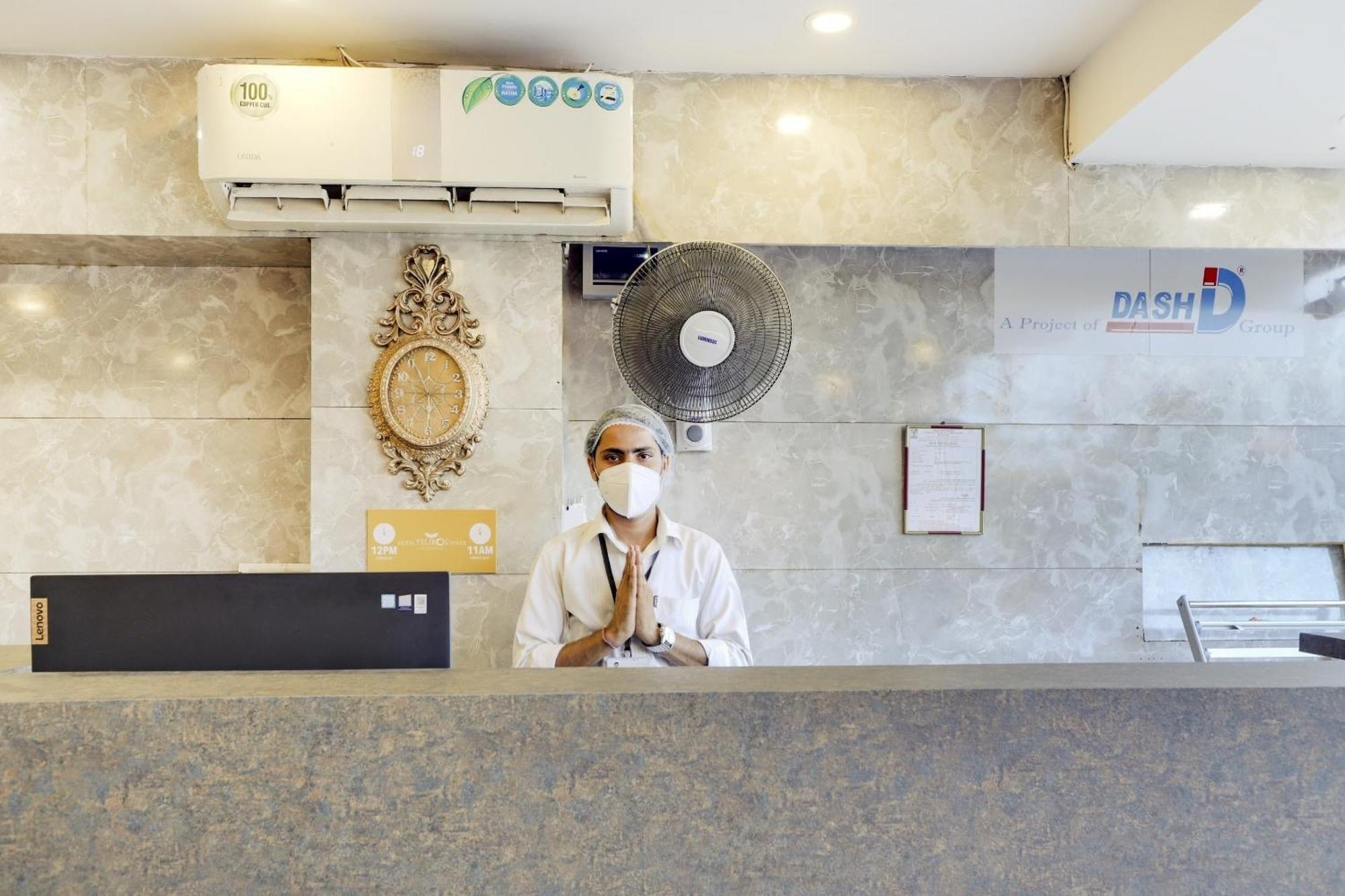 Oyo Hotel Dash Vadodara Eksteriør bilde